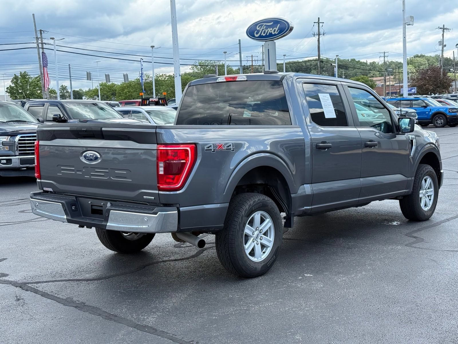 Used 2023 Ford F150 XLT AWD/4WD image 4