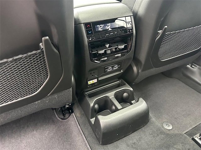 New 2025 Jeep Grand Cherokee L Limited w/ Black Appearance Package image 21