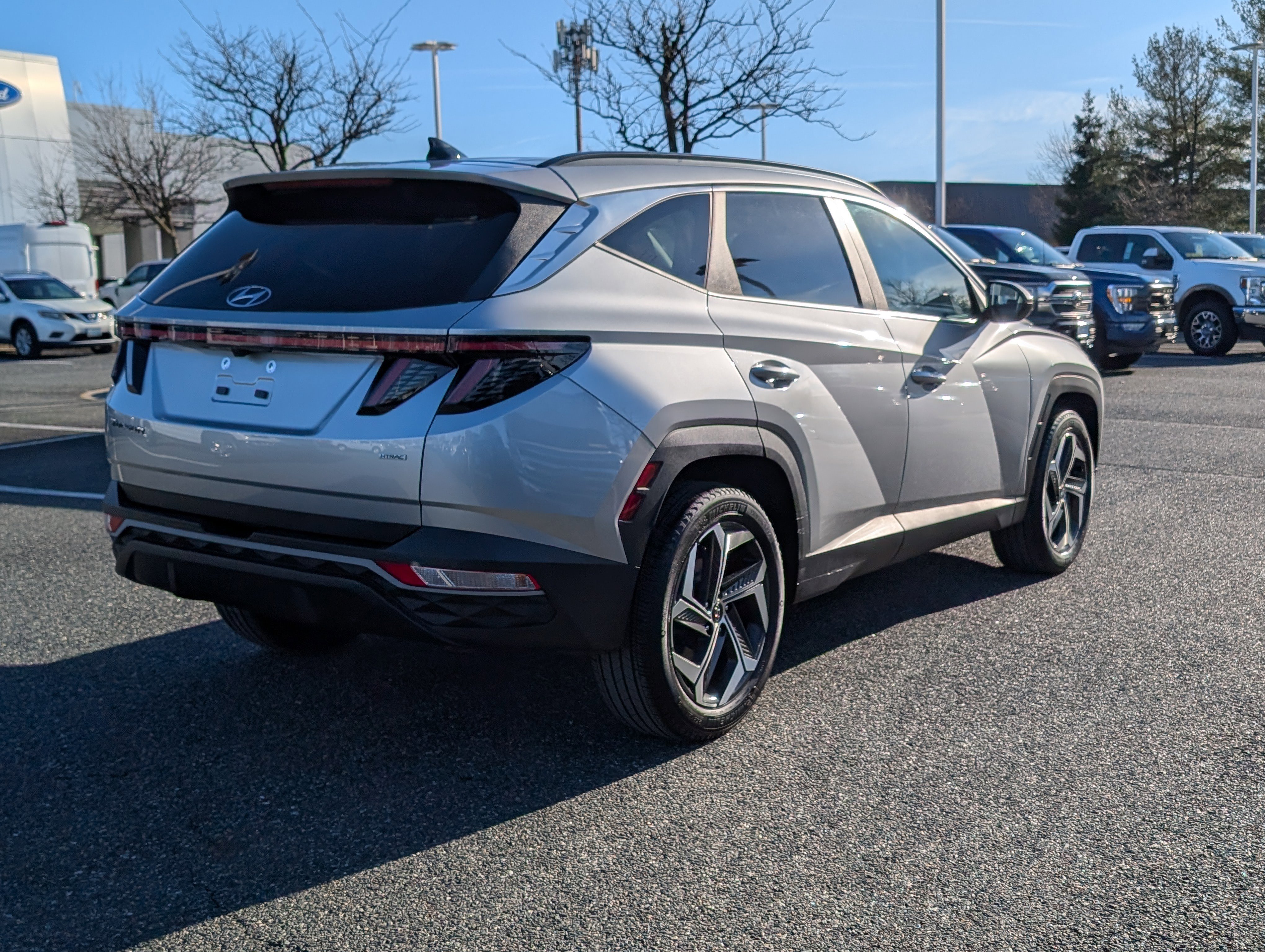 Used 2023 Hyundai Tucson SEL w/ Convenience Package image 3