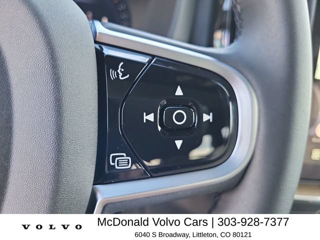 New 2026 Volvo XC60 B5 Plus w/ Protection Package Premier AWD/4WD image 23