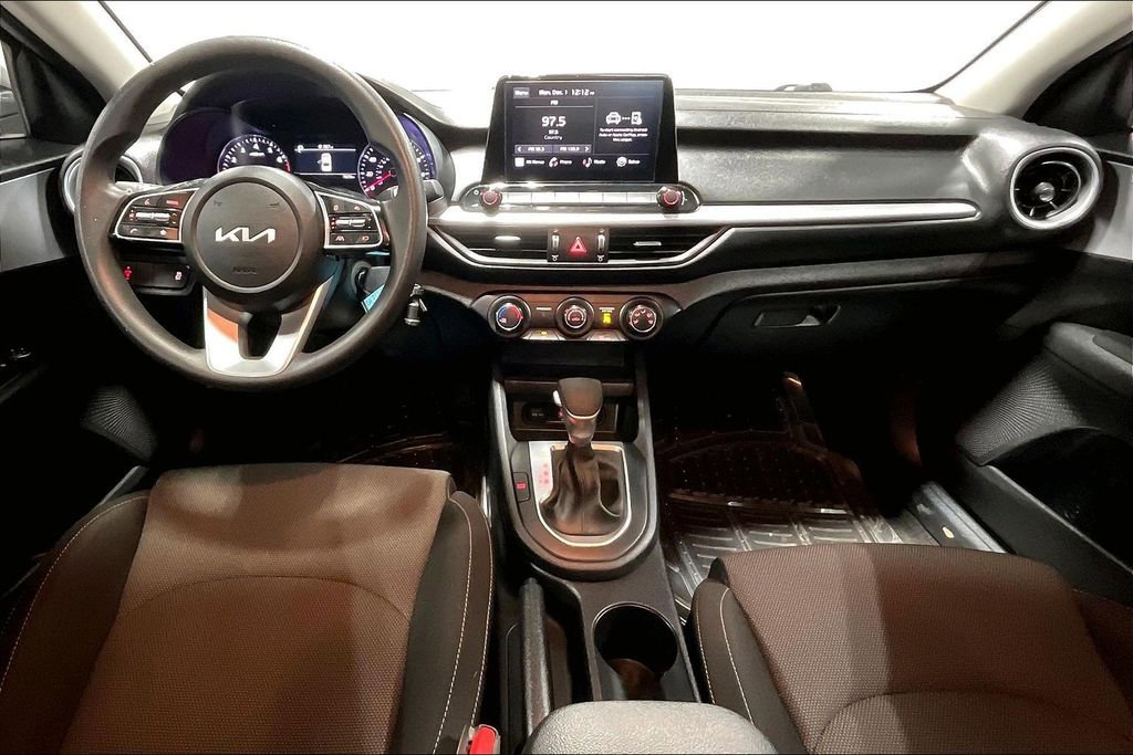 Used 2024 Kia Forte LXS image 12