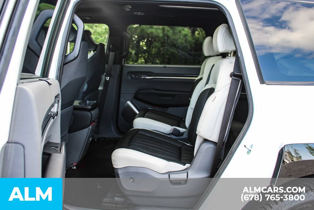 Used 2024 Kia EV9 GT-Line AWD/4WD image 18