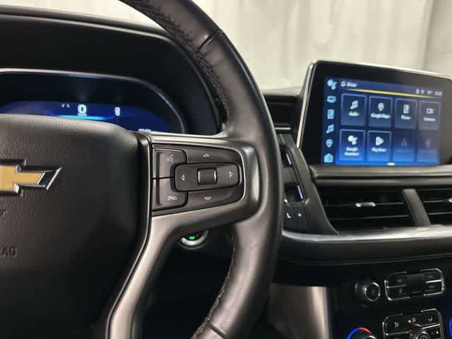 Used 2023 Chevrolet Suburban Premier AWD/4WD image 18