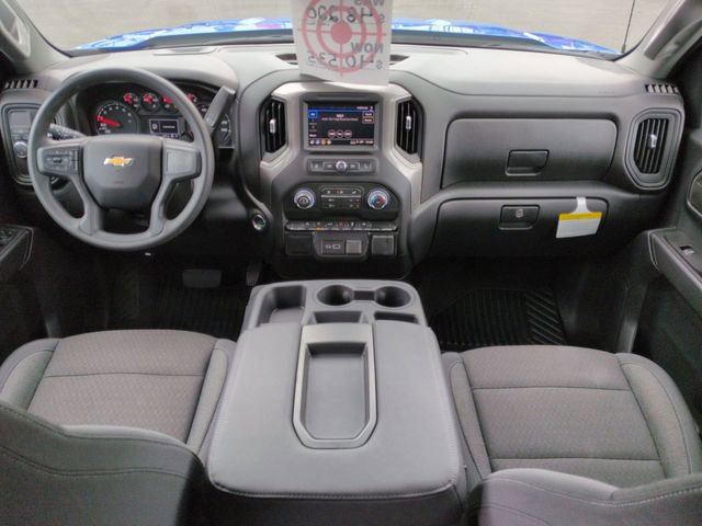New 2026 Chevrolet Silverado 1500 Custom RWD image 17