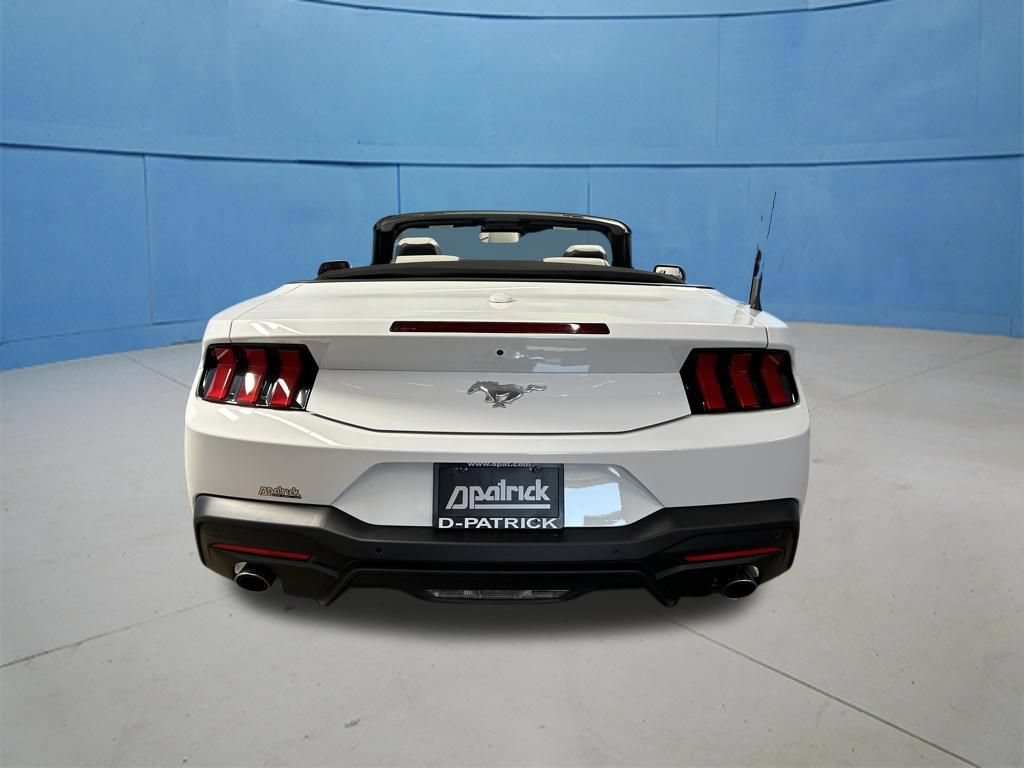 Used 2026 Ford Mustang Premium RWD image 16