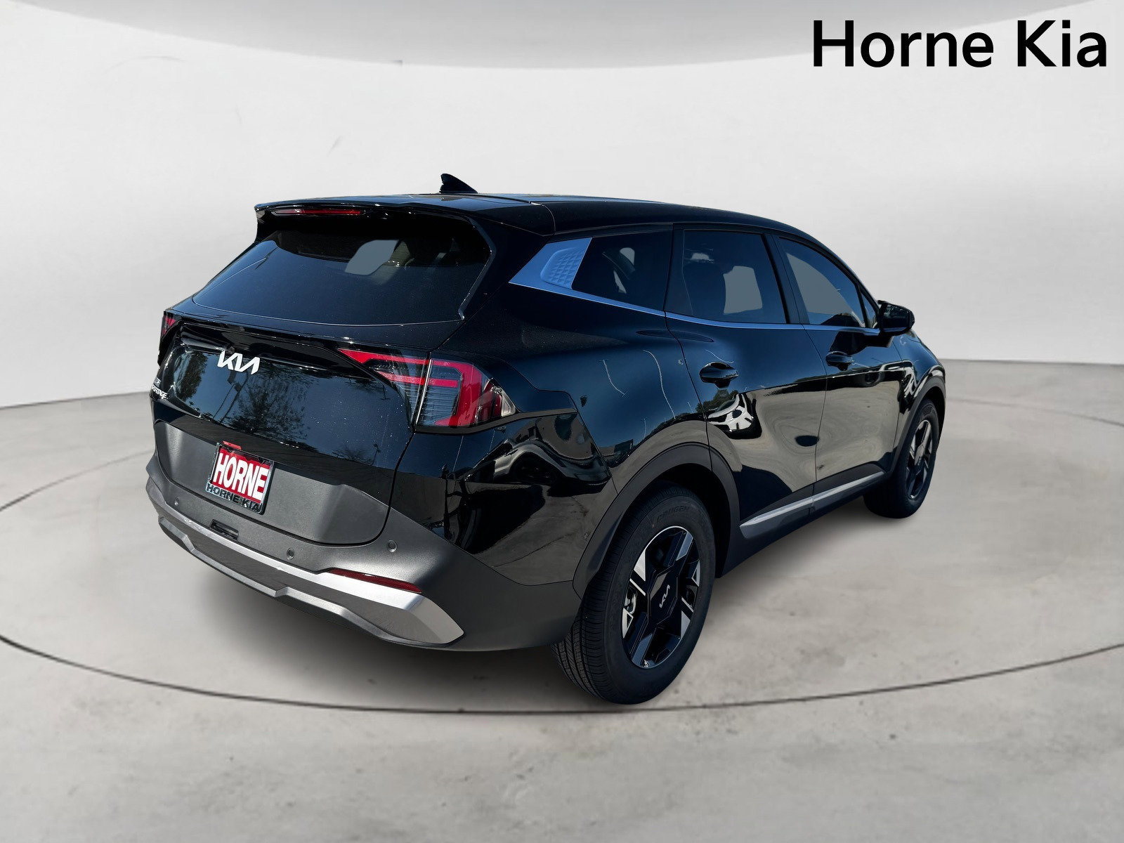 New 2026 Kia Sportage LX image 4