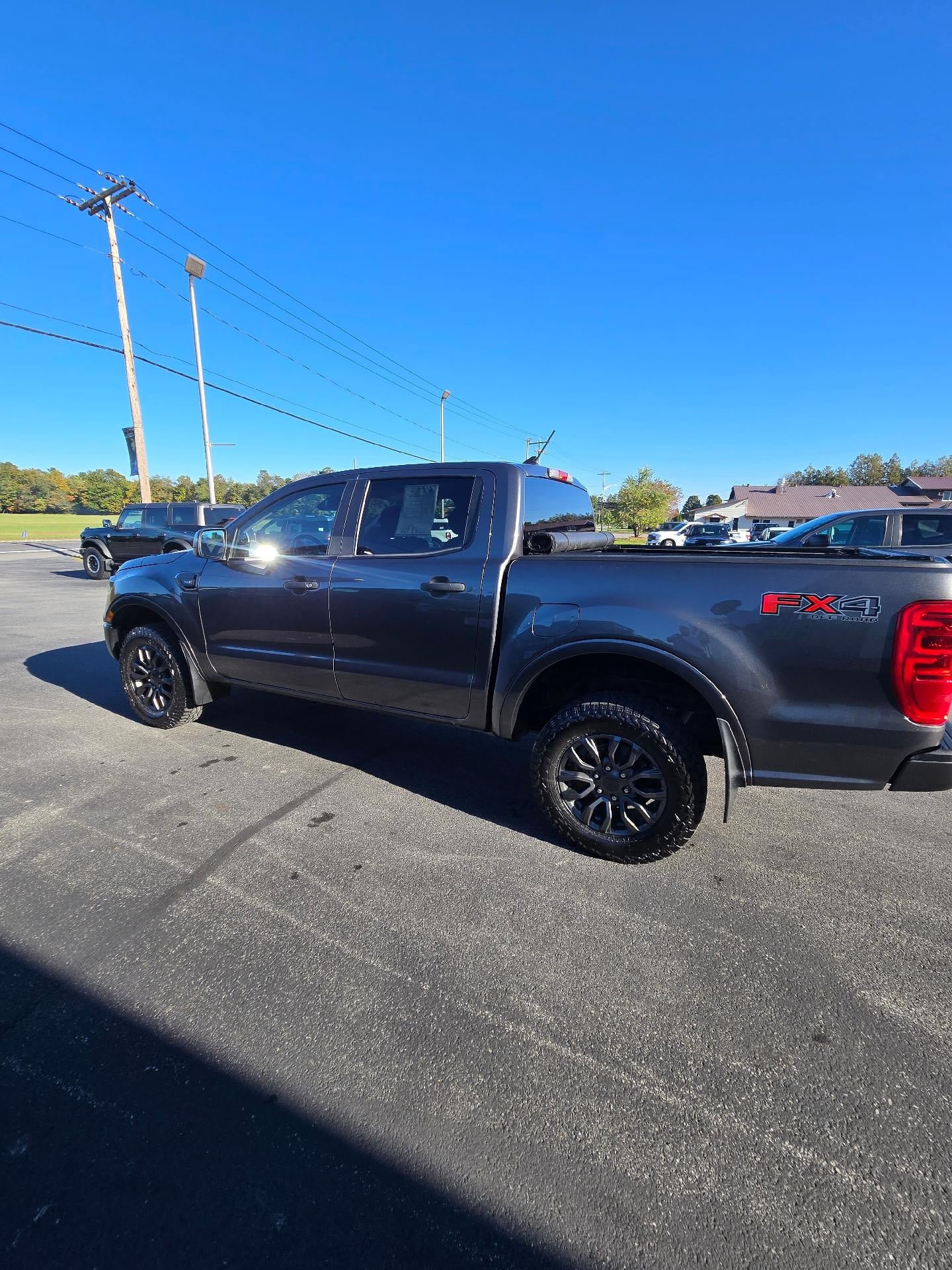 Used 2020 Ford Ranger XLT w/ Equipment Group 301A Mid AWD/4WD image 6