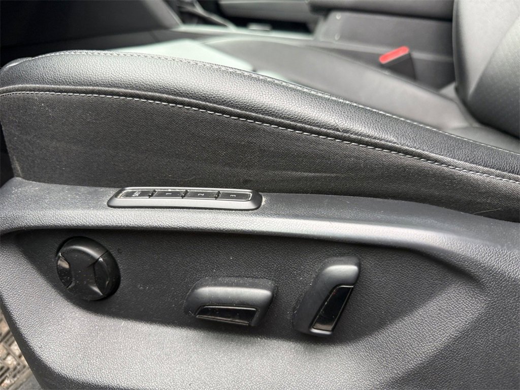 Used 2018 Volkswagen Atlas SEL image 13