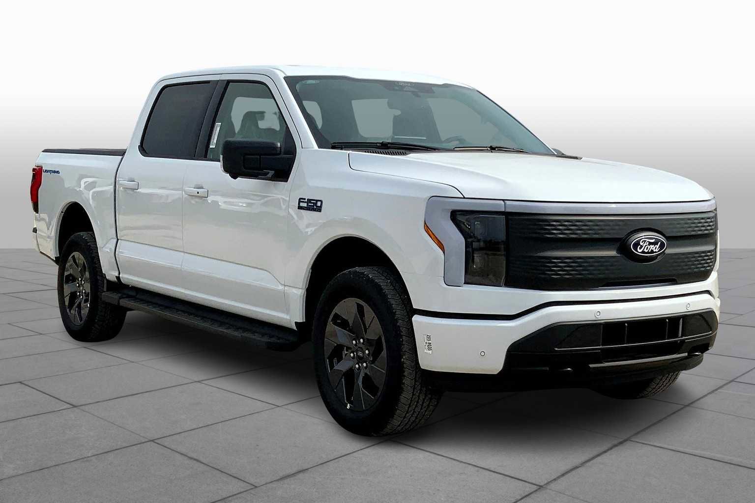 New 2025 Ford F150 Lightning Flash image 2