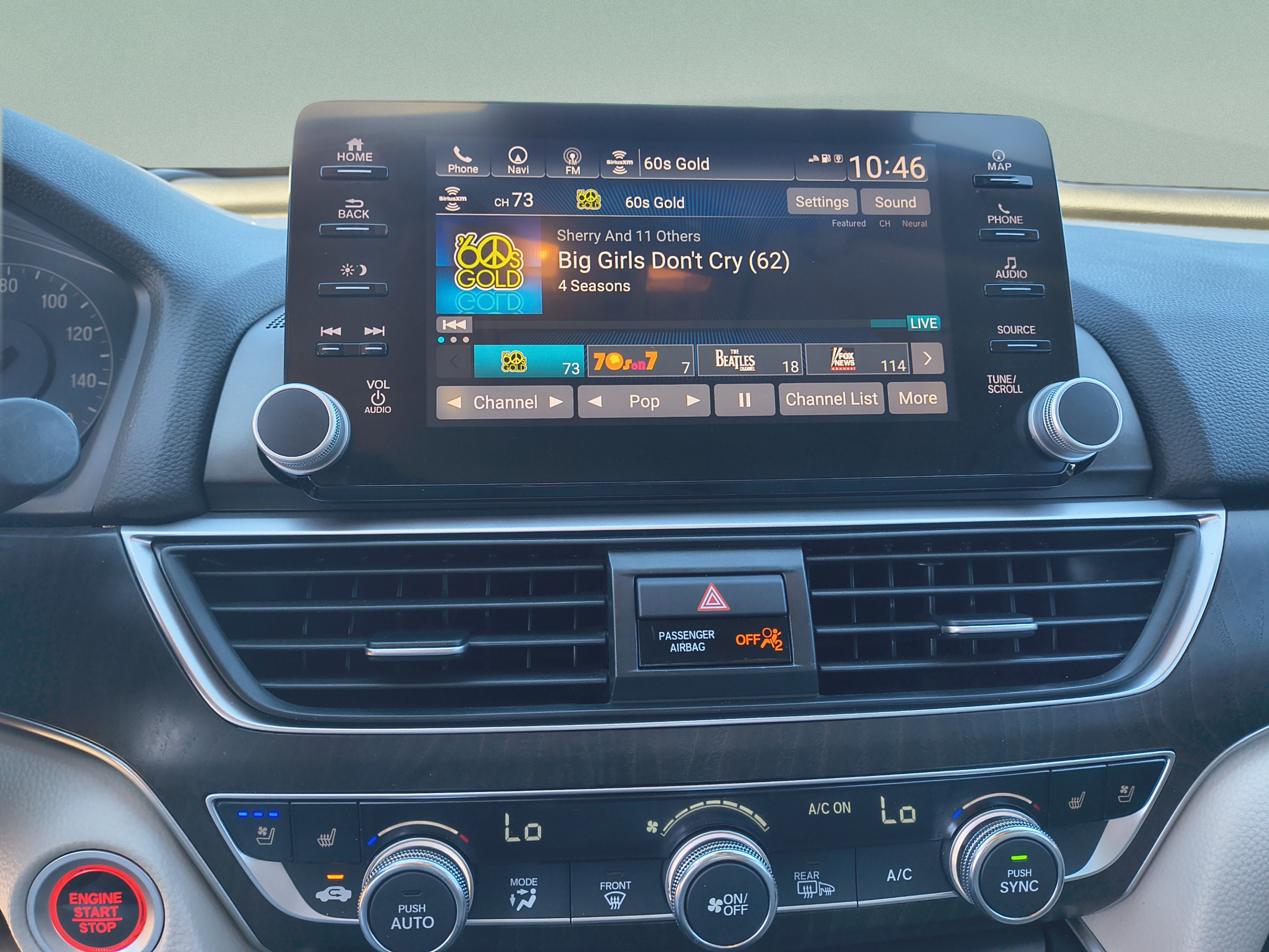 Used 2018 Honda Accord Touring image 23
