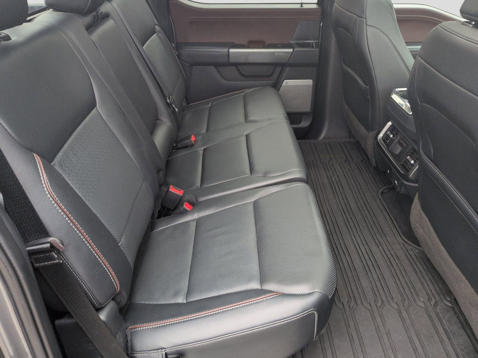 Used 2023 Ford F150 Lariat w/ Equipment Group 502A High image 27