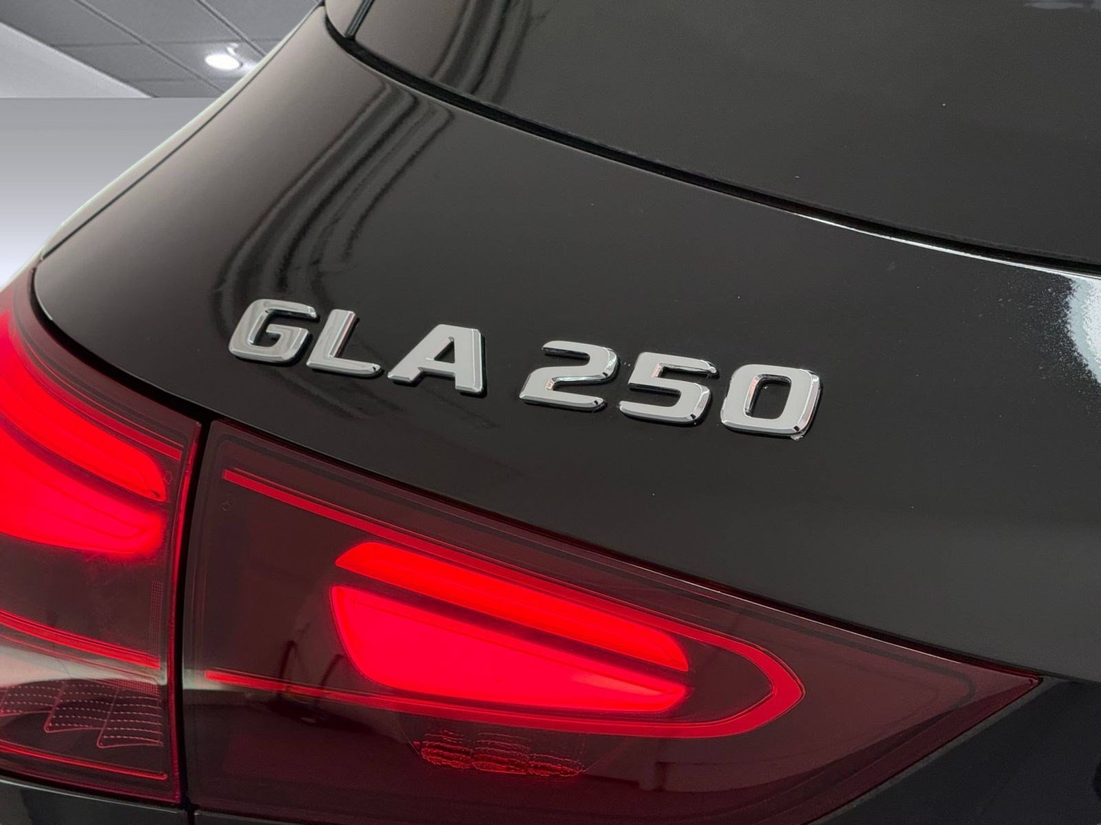 Used 2024 Mercedes-Benz GLA 250 image 26