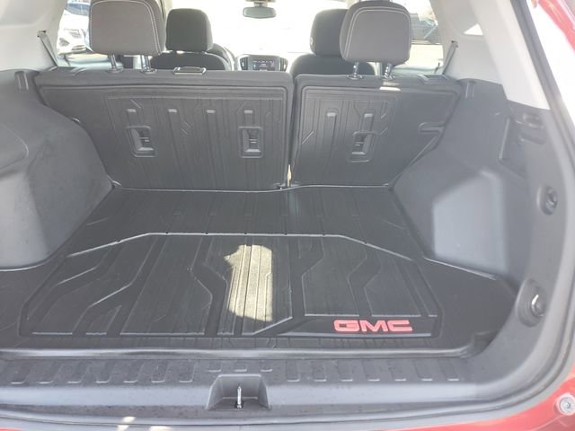 Certified 2023 GMC Terrain SLE w/ Driver Convenience Package FWD image 7