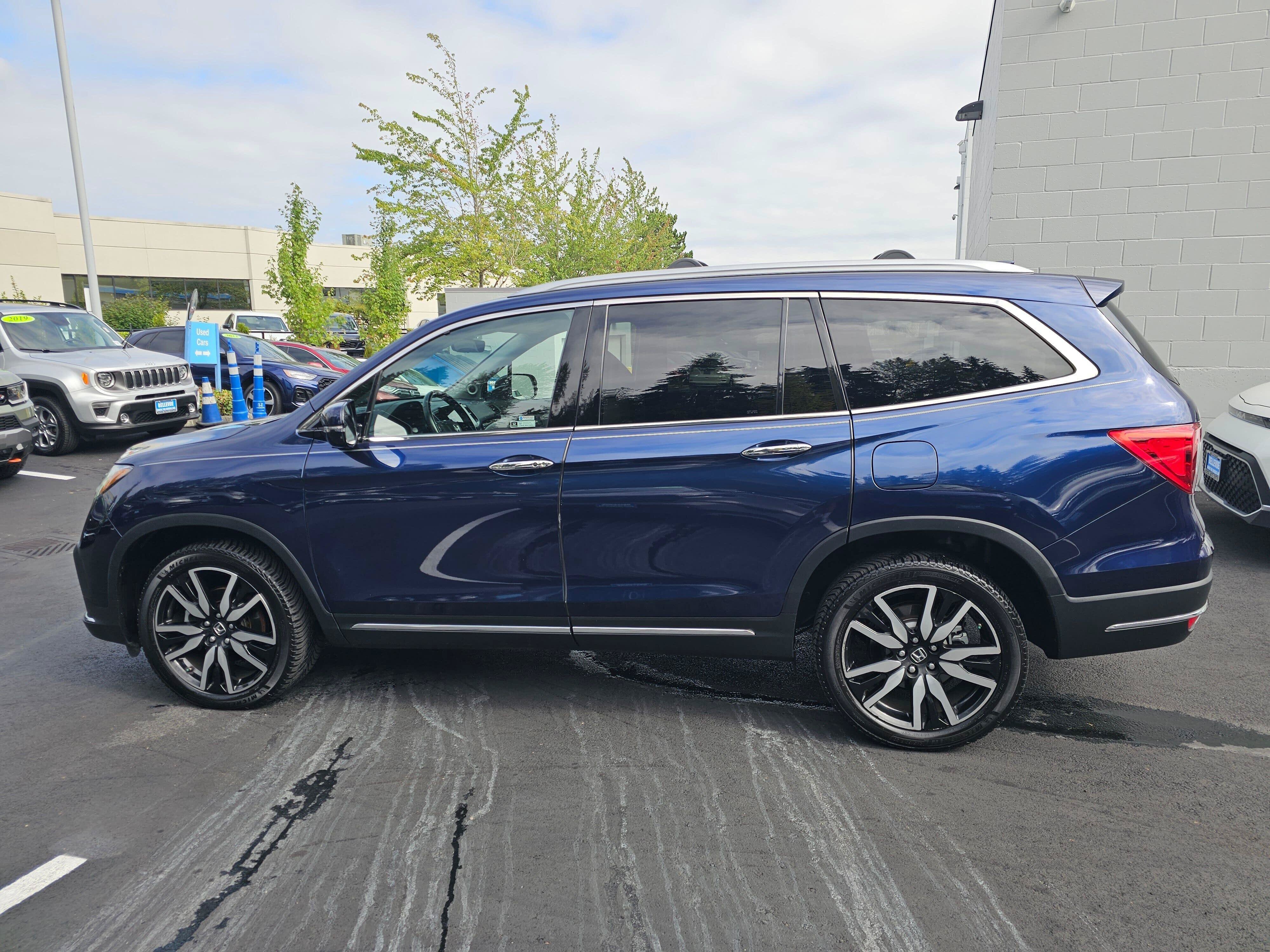 Used 2020 Honda Pilot Touring image 4