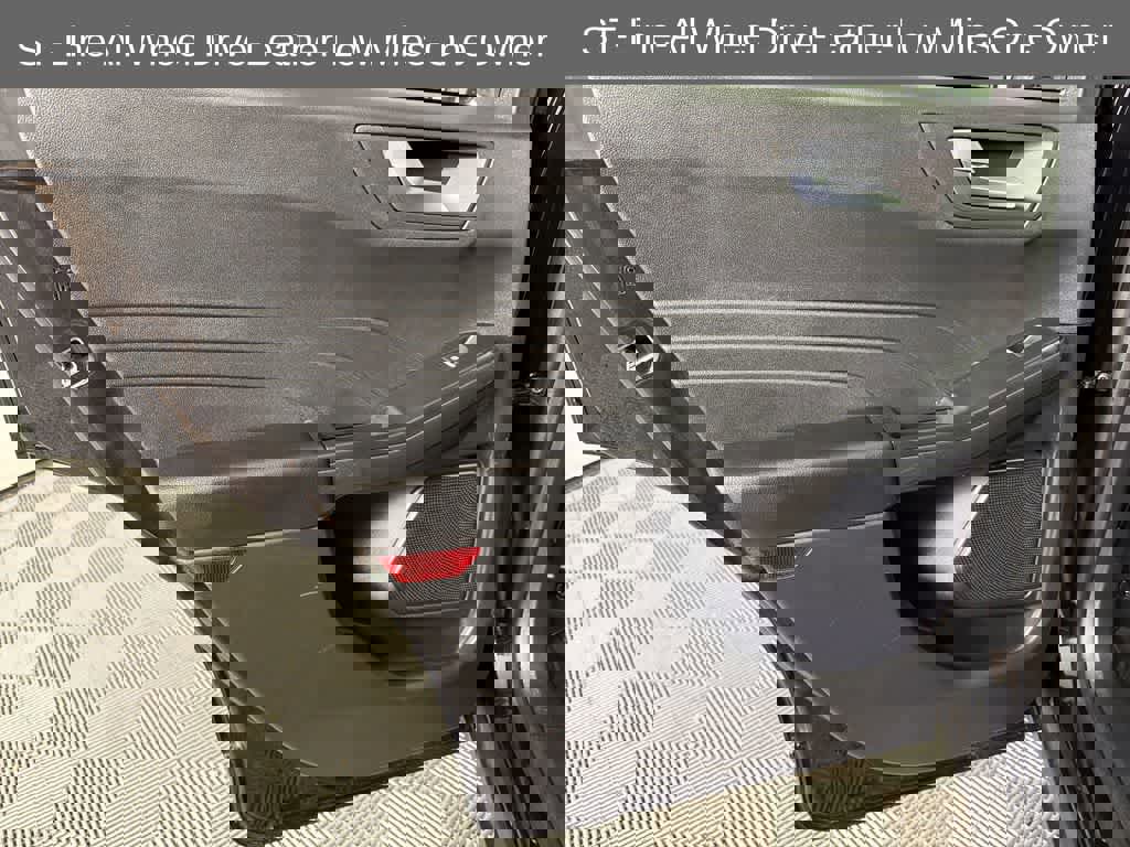 Used 2025 Ford Escape ST-Line image 37