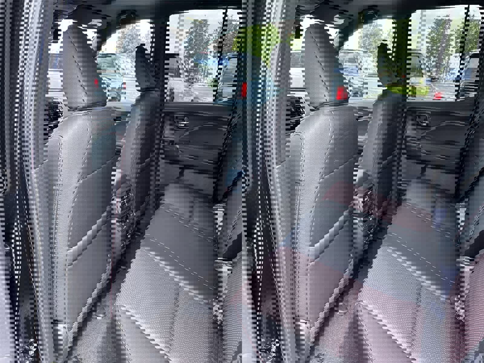 New 2026 Honda Ridgeline Black Edition image 15