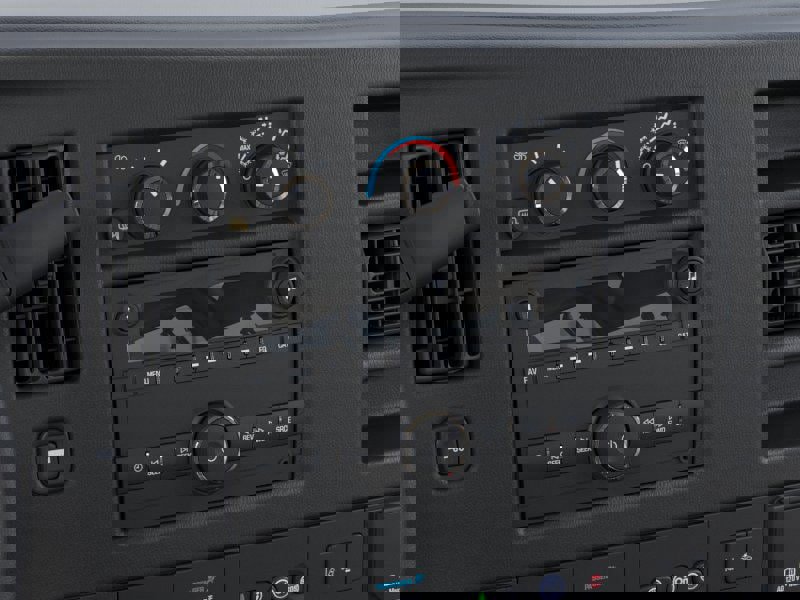 New 2025 GMC Savana 2500 LT w/ LT Preferred Equipment Group image 20