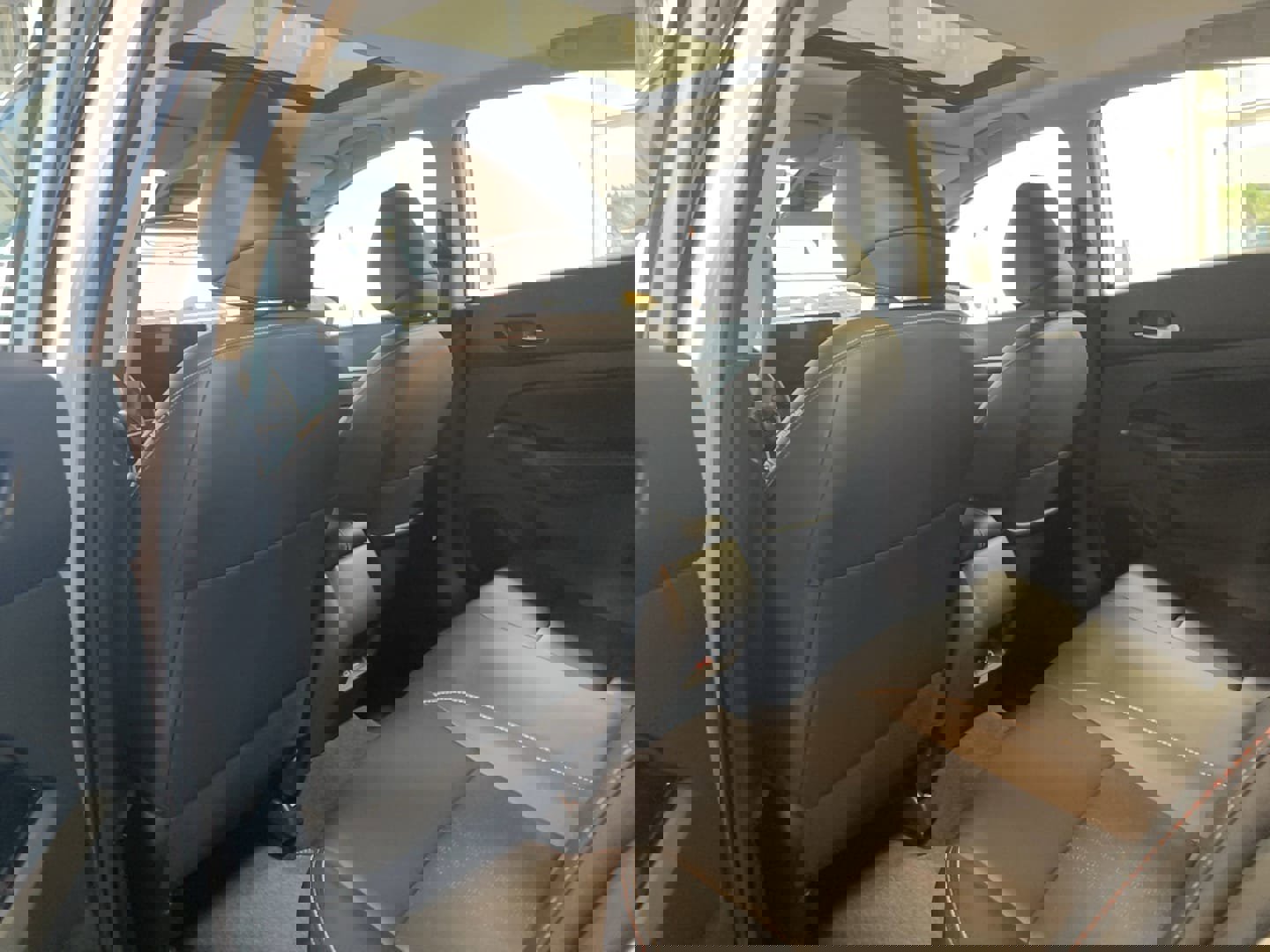 Used 2024 Nissan Altima 2.5 SR w/ SR Premium Package image 20