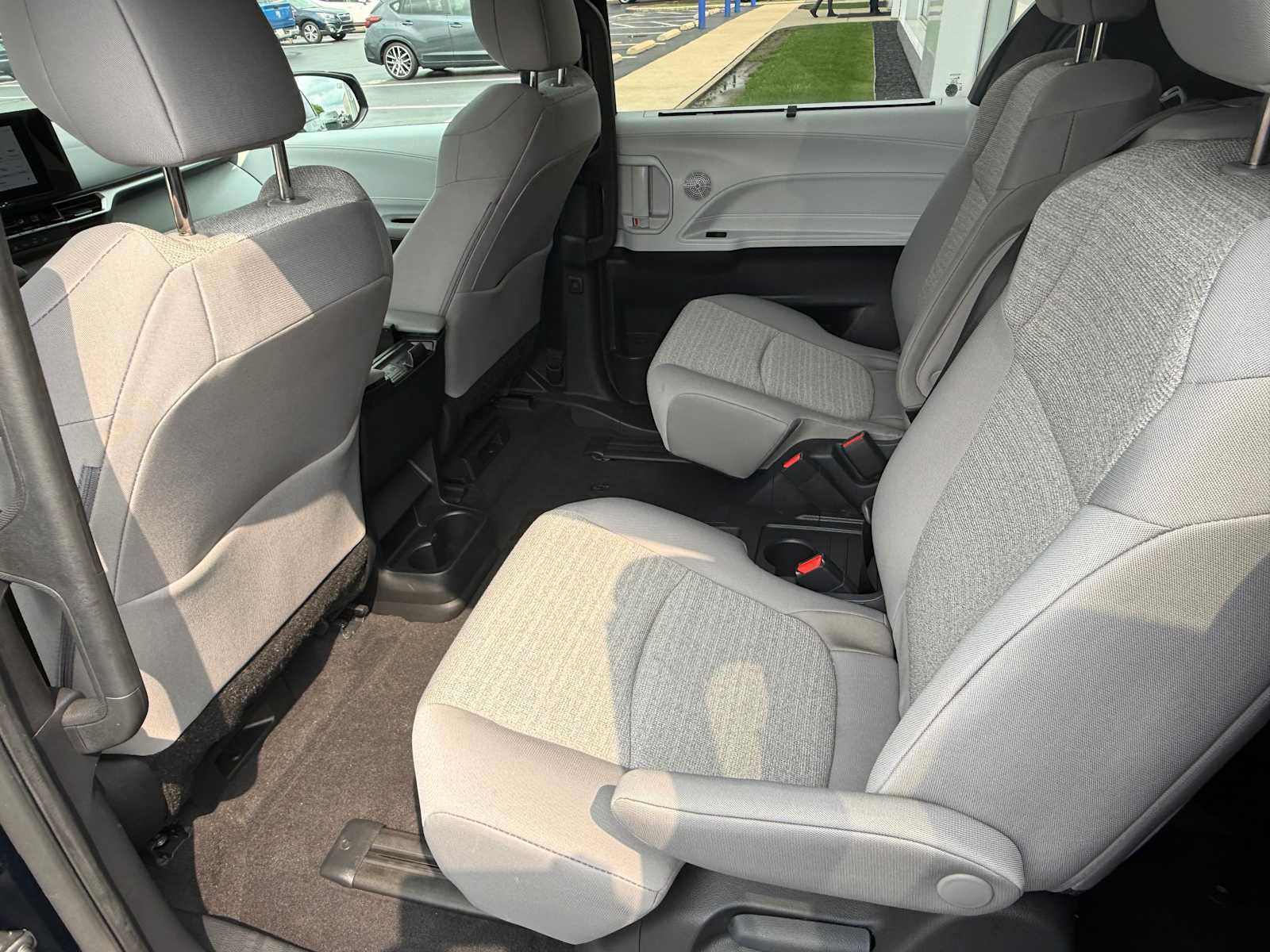 Certified 2026 Toyota Sienna LE AWD/4WD image 15