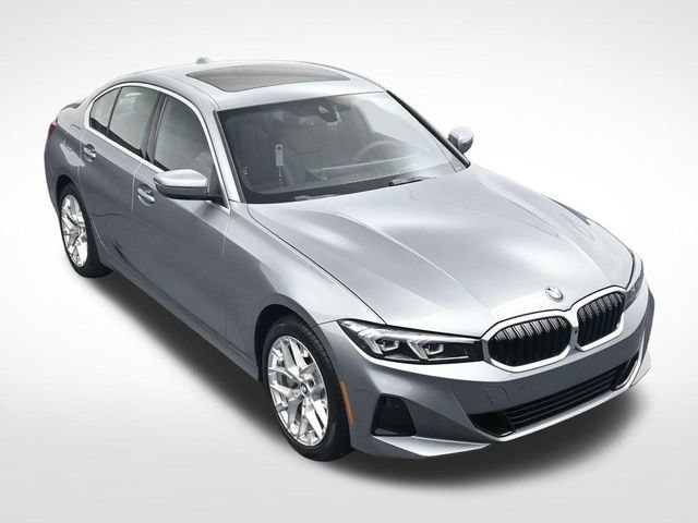 New 2026 BMW 330i xDrive Sedan w/ Premium Package AWD/4WD image 22