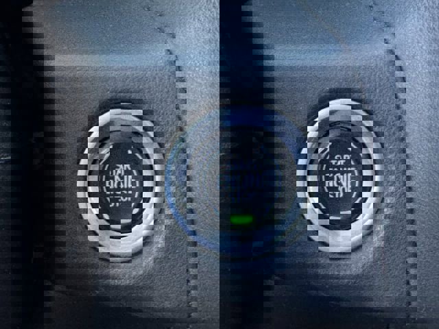 Used 2021 GMC Yukon SLT w/ SLT Premium Package image 23