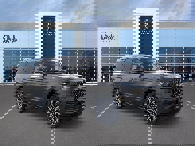 New 2025 Lincoln Navigator Black Label image 7