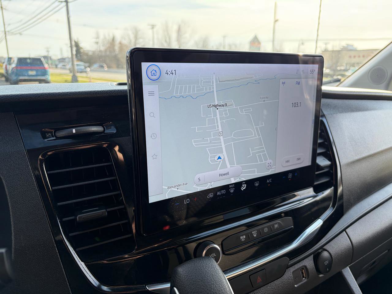 Used 2025 Ford Transit 350 XLT image 19