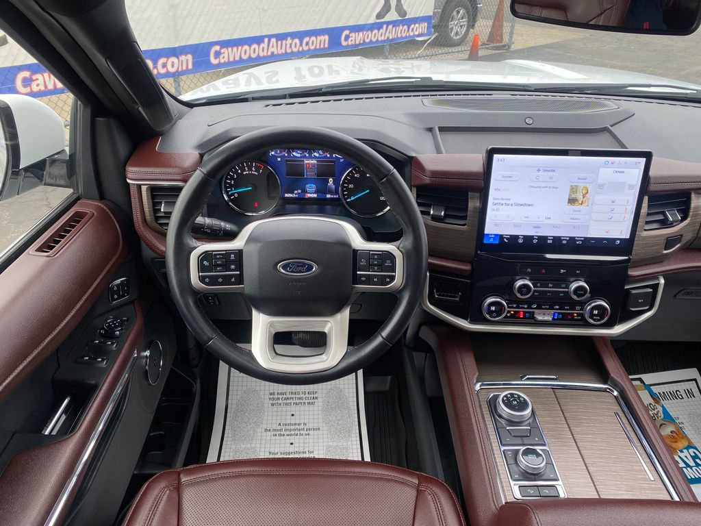 Used 2024 Ford Expedition Max Limited image 25