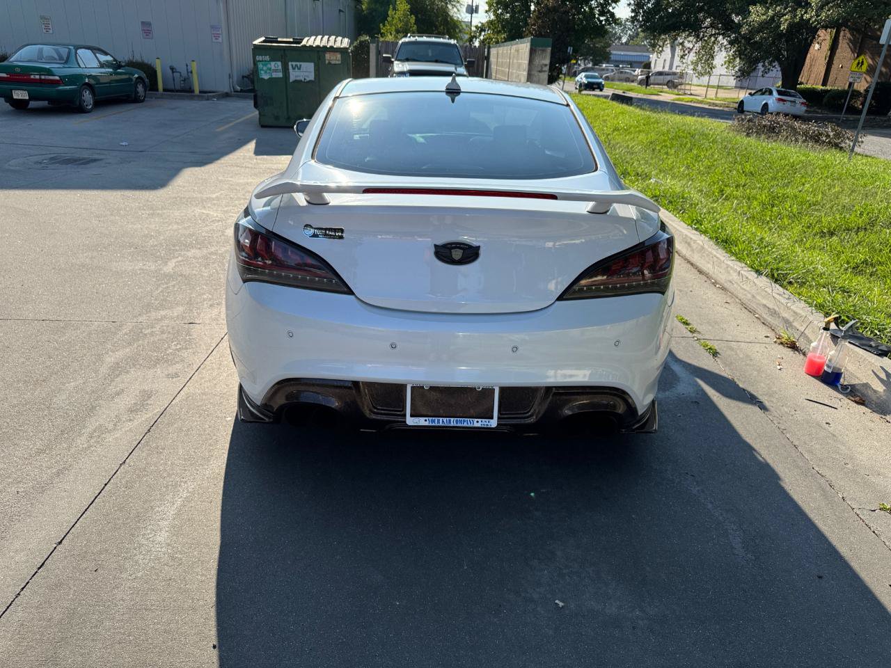 Used 2016 Hyundai Genesis Coupe 3.8 RWD image 10