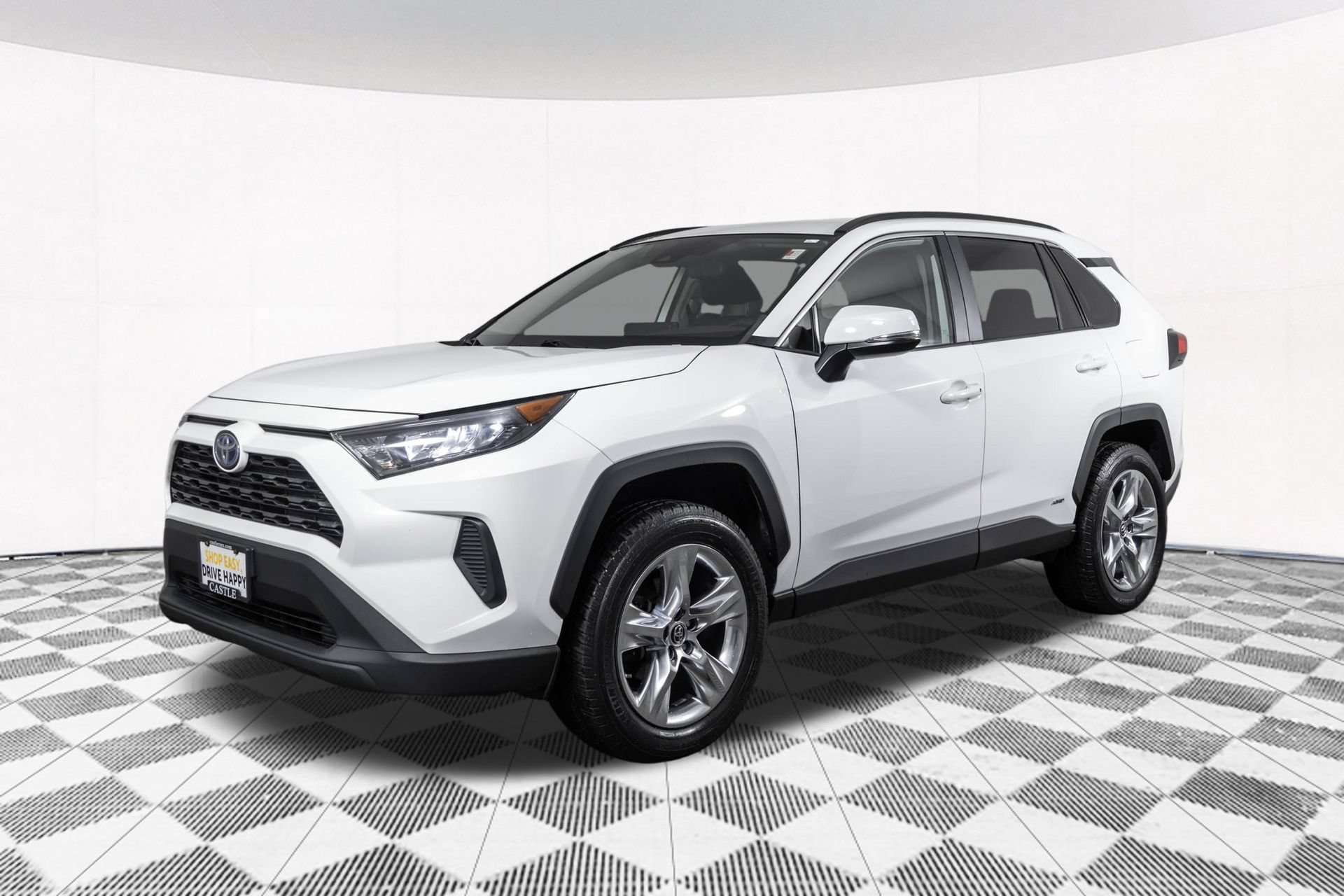 Used 2022 Toyota RAV4 LE AWD/4WD image 11