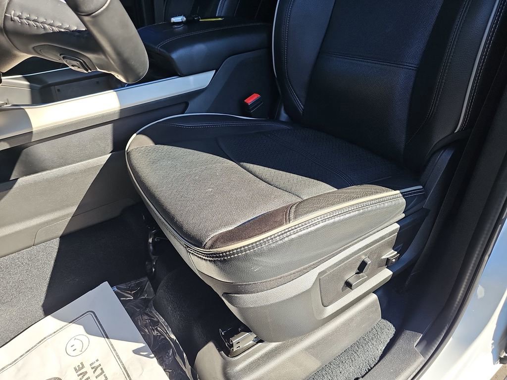 Used 2022 RAM 3500 Laramie image 32