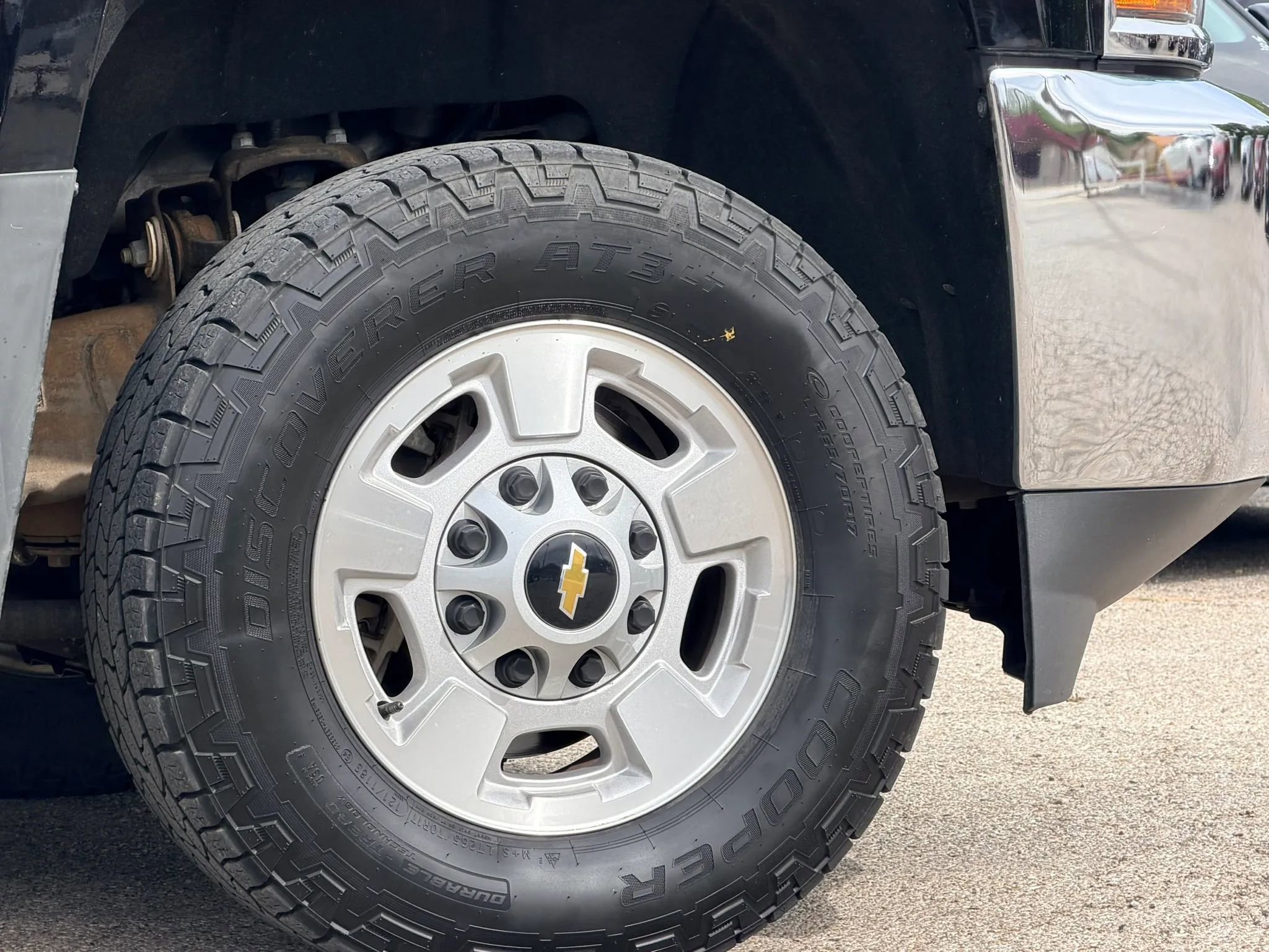 Used 2019 Chevrolet Silverado 2500 W/T w/ WT Convenience Package image 3