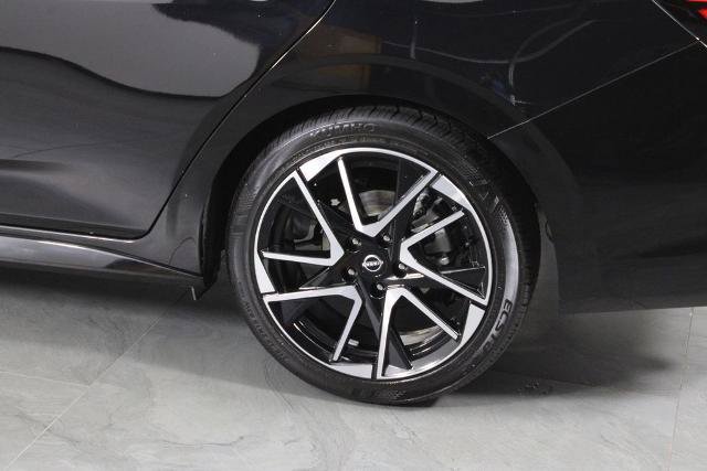Certified 2025 Nissan Sentra SR FWD image 15
