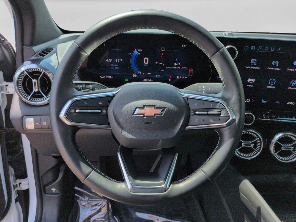Used 2024 Chevrolet Blazer EV LT AWD/4WD image 19