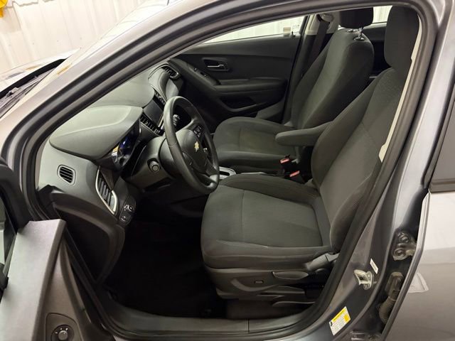 Used 2020 Chevrolet Trax LS image 26