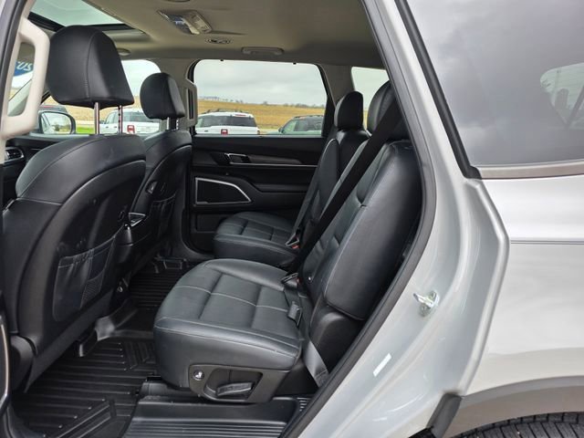 Used 2022 Kia Telluride EX w/ EX Premium Package image 29