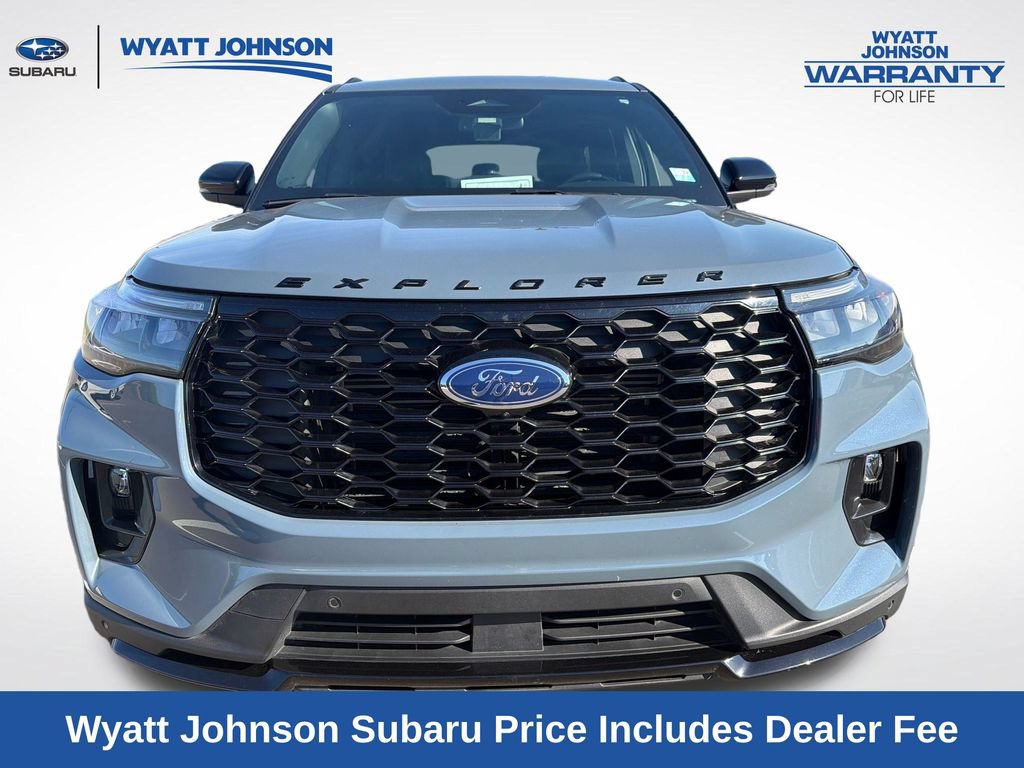Used 2025 Ford Explorer ST-Line w/ Premium Package AWD/4WD image 15