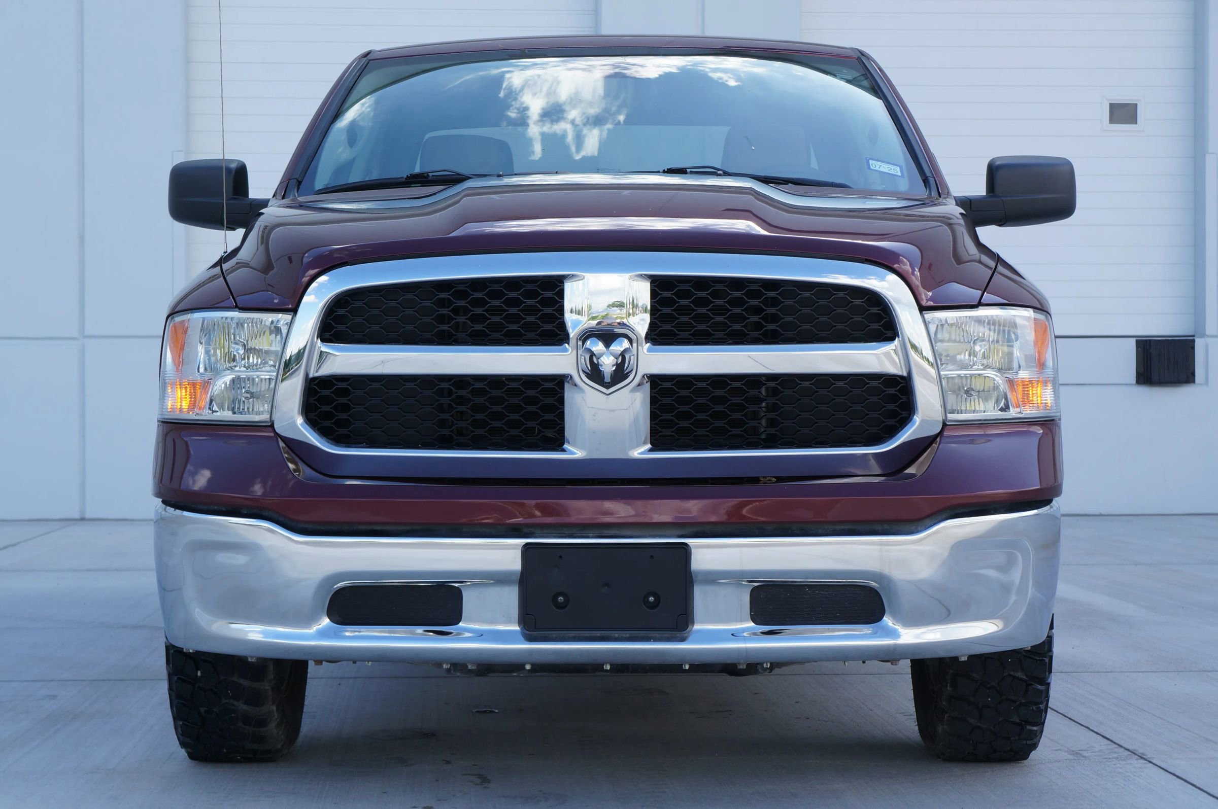Used 2021 RAM 1500 Classic SLT image 4