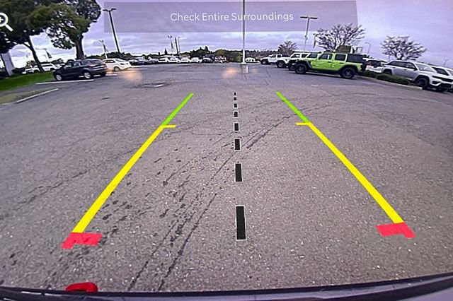 Used 2023 Jeep Compass Trailhawk image 21