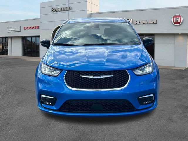 New 2026 Chrysler Pacifica Select FWD image 2