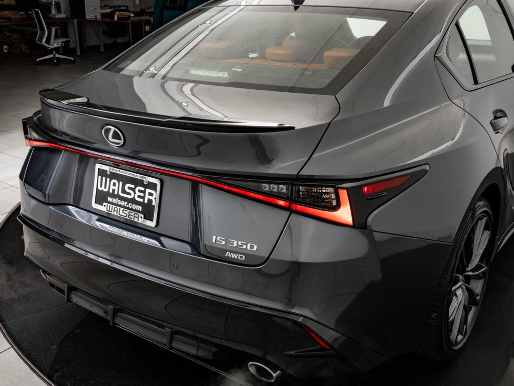 Certified 2025 Lexus IS 350 F Sport image 9