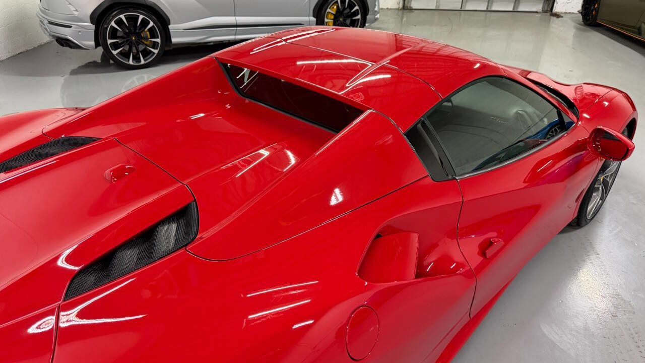 Used 2019 Ferrari 488 Spider RWD image 15