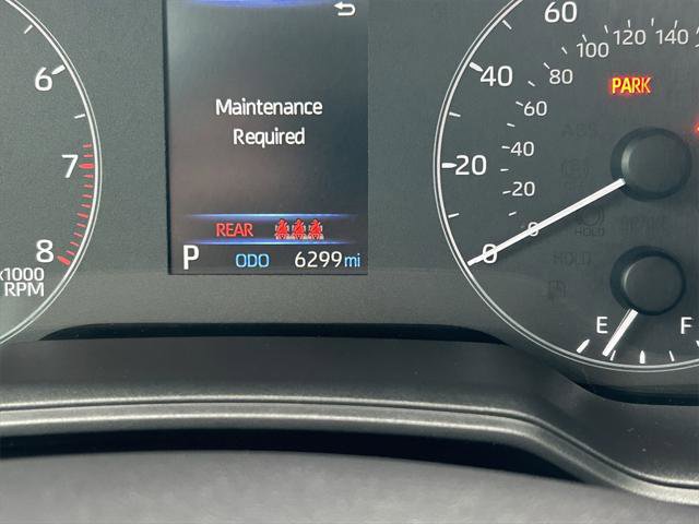 Certified 2025 Toyota Corolla LE image 31