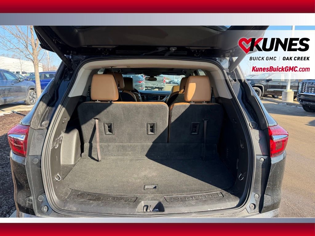 Used 2018 Buick Enclave Essence w/ Trailering Package image 7