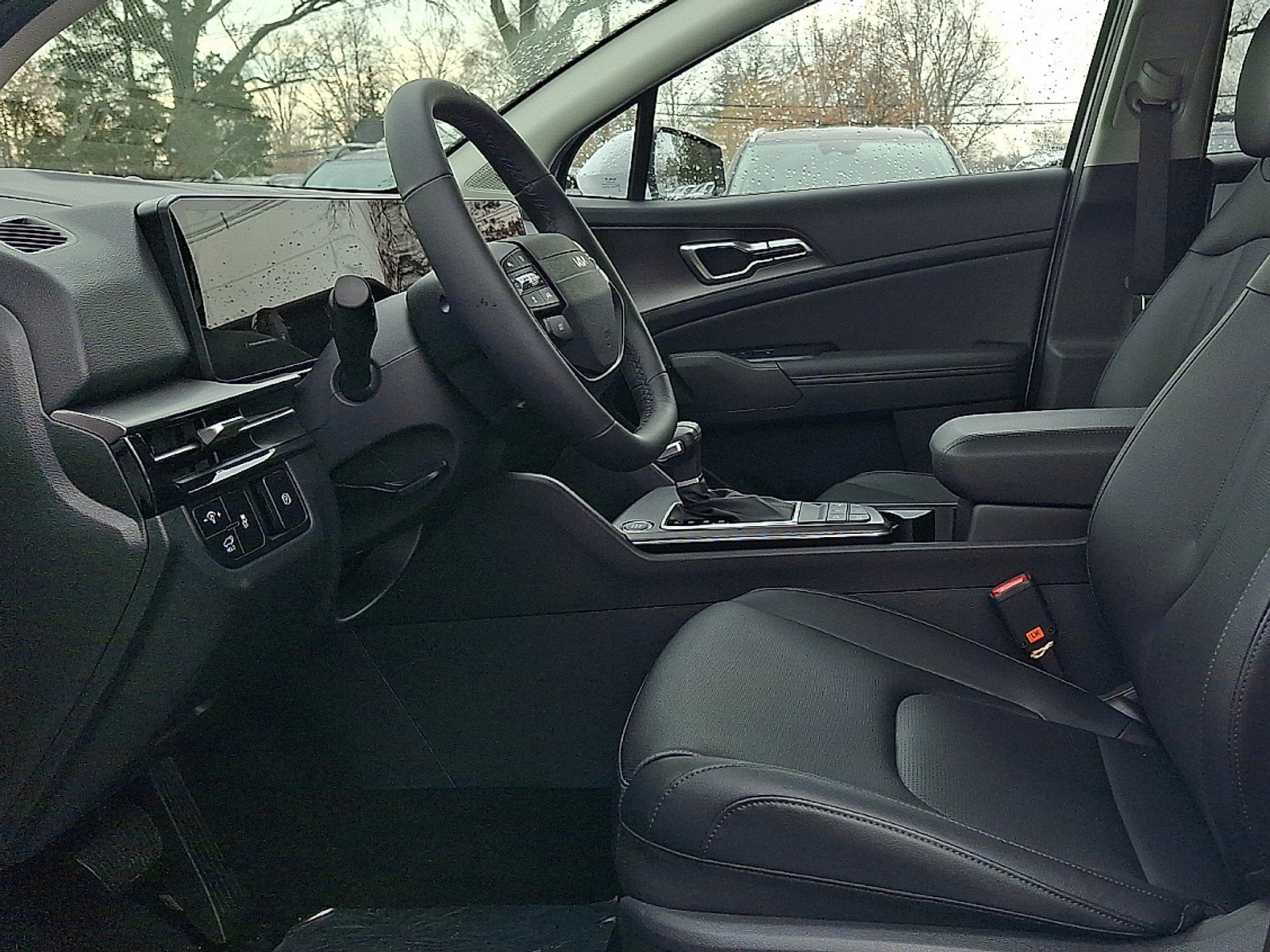 New 2026 Kia Sportage EX FWD image 9