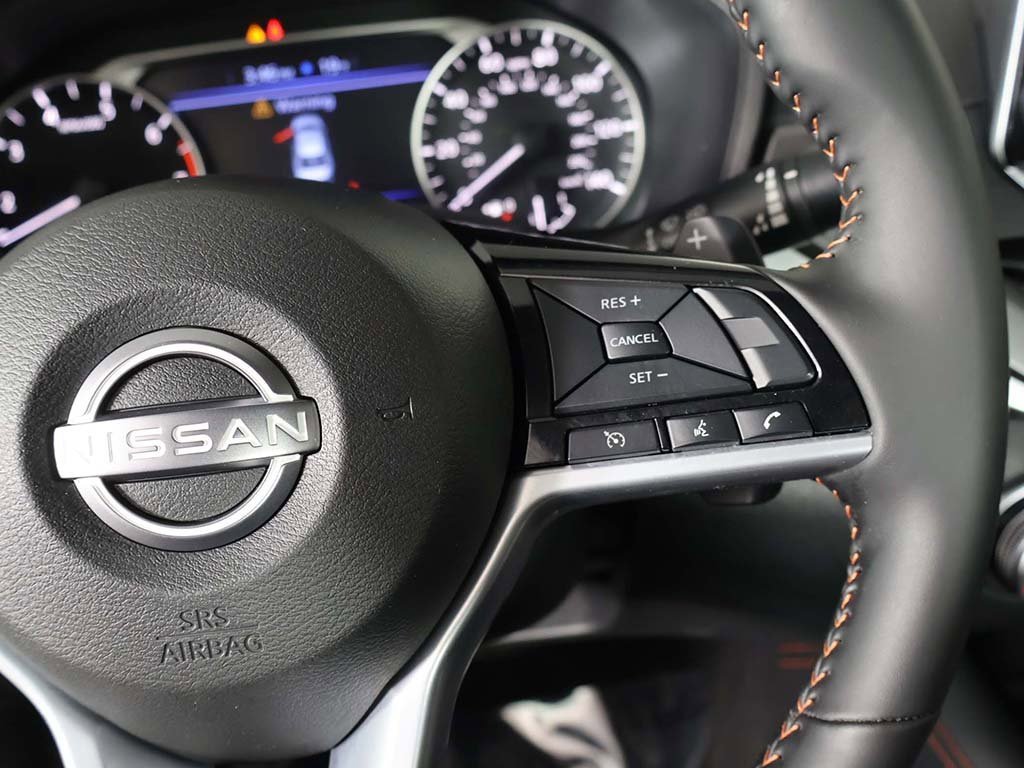 Used 2025 Nissan Altima 2.5 SR image 37