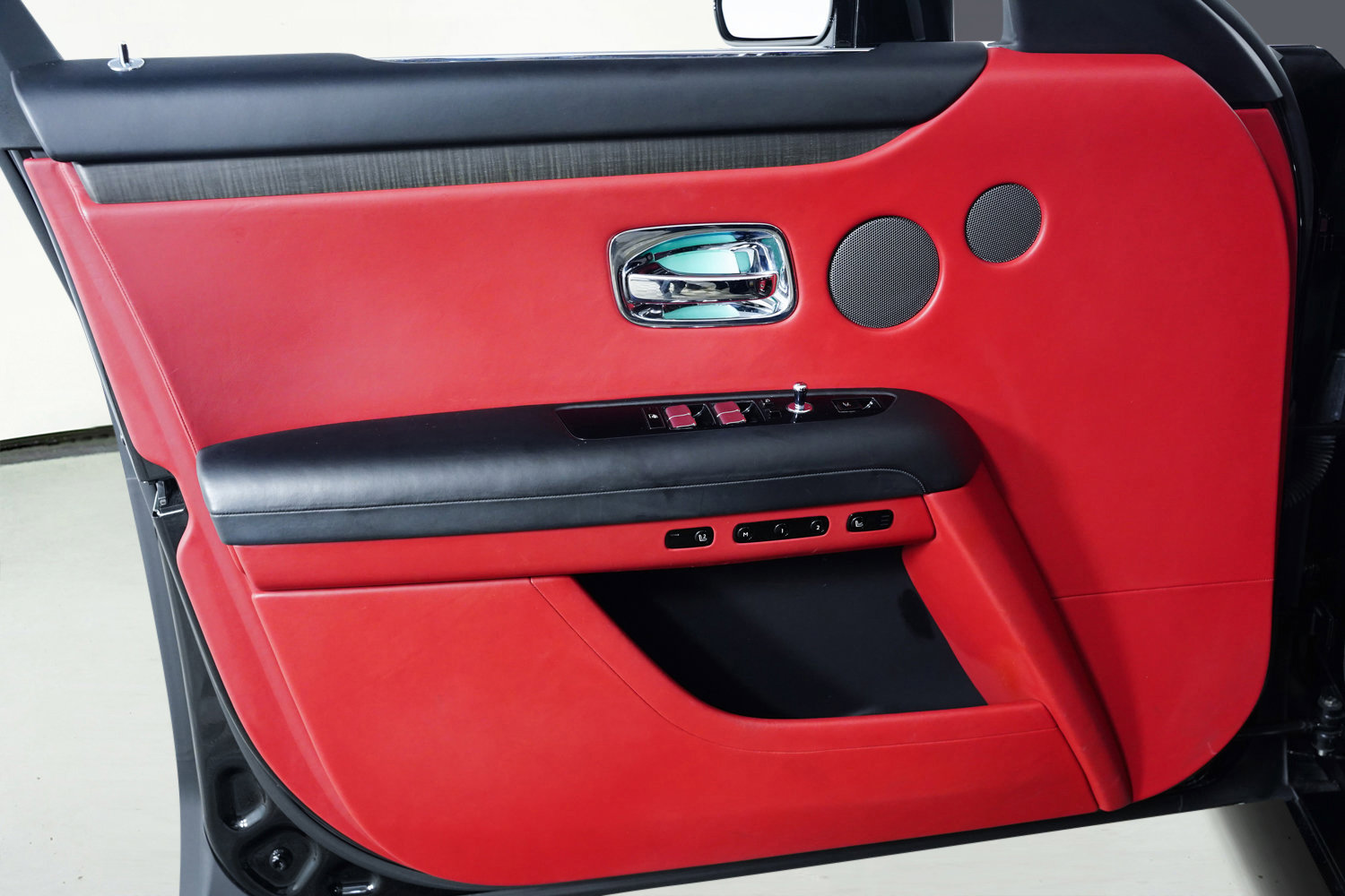 Used 2022 Rolls-Royce Ghost image 20