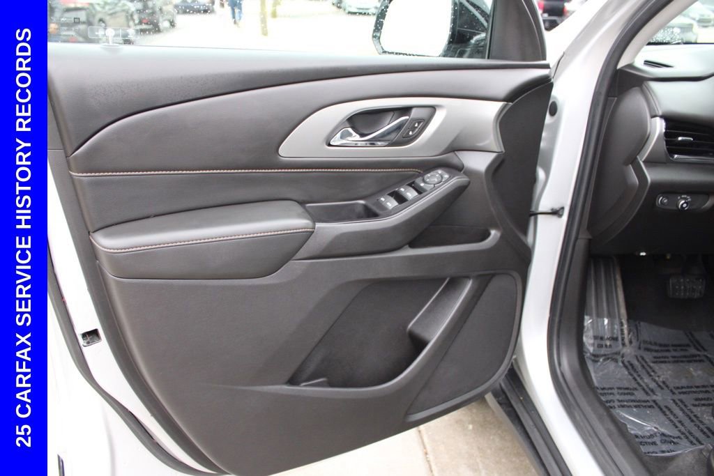 Used 2018 Chevrolet Traverse LS AWD/4WD image 19