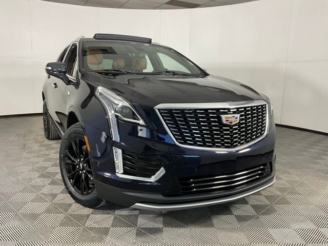 Used 2022 Cadillac XT5 Premium Luxury w/ Technology Package image 8