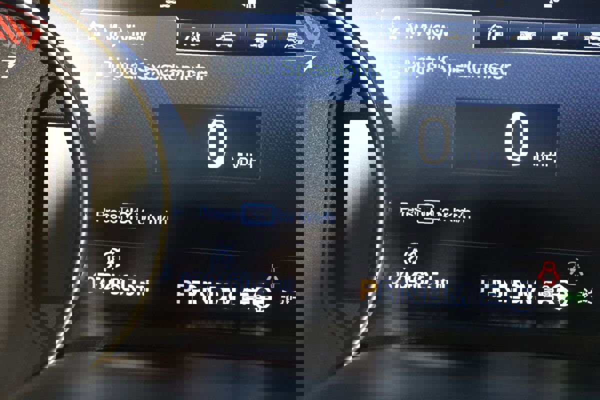 Used 2020 Ford F150 Raptor w/ Equipment Group 801A Mid image 67